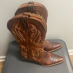 Ariat Heritage Boots